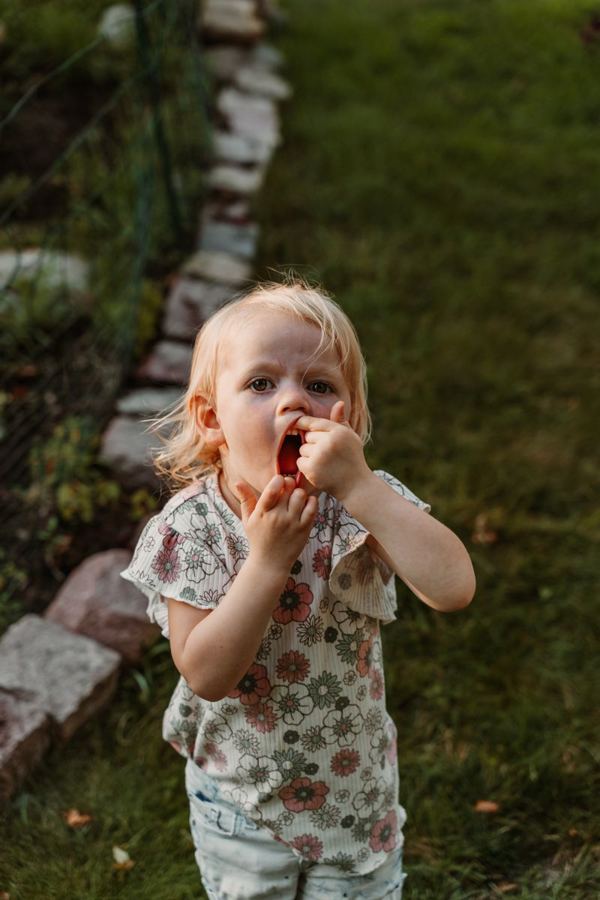 Berry Season — Family work by Eternal Seconds Creative